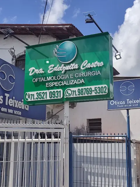 Dra. Edelfruita Castro · identificação externa em poste